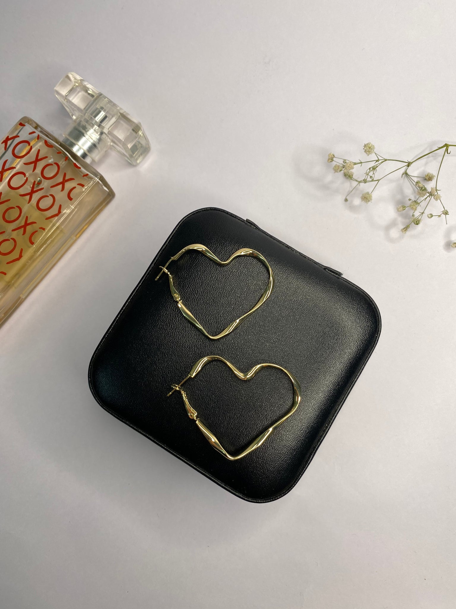 Amour Heart Hoops