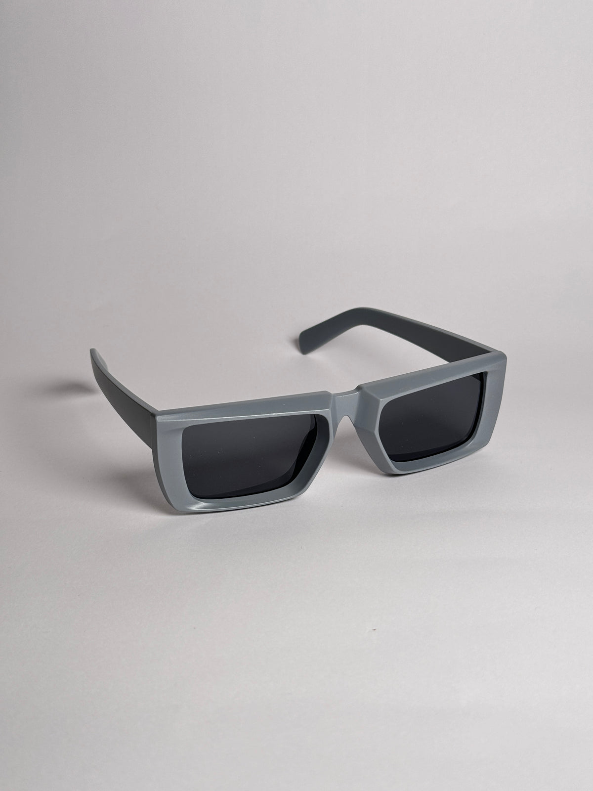 Dan Sunnies