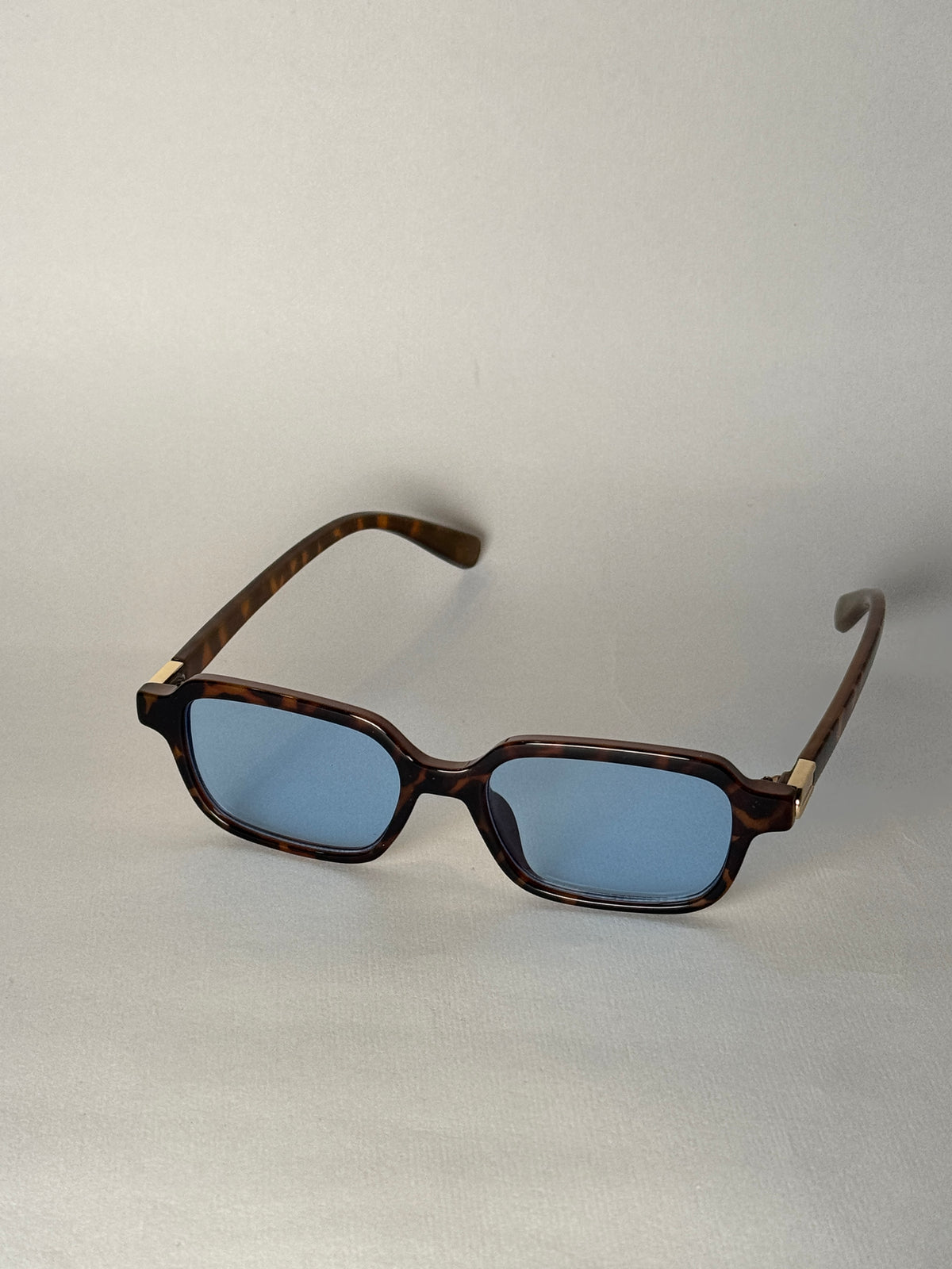 Noir Sunnies