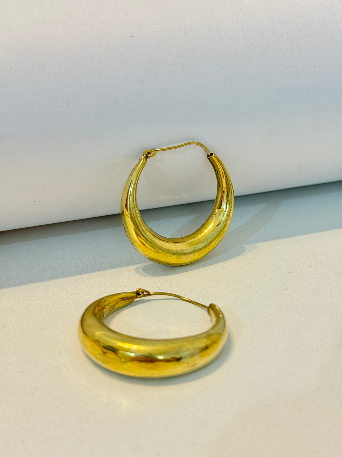 Arabella Hoops