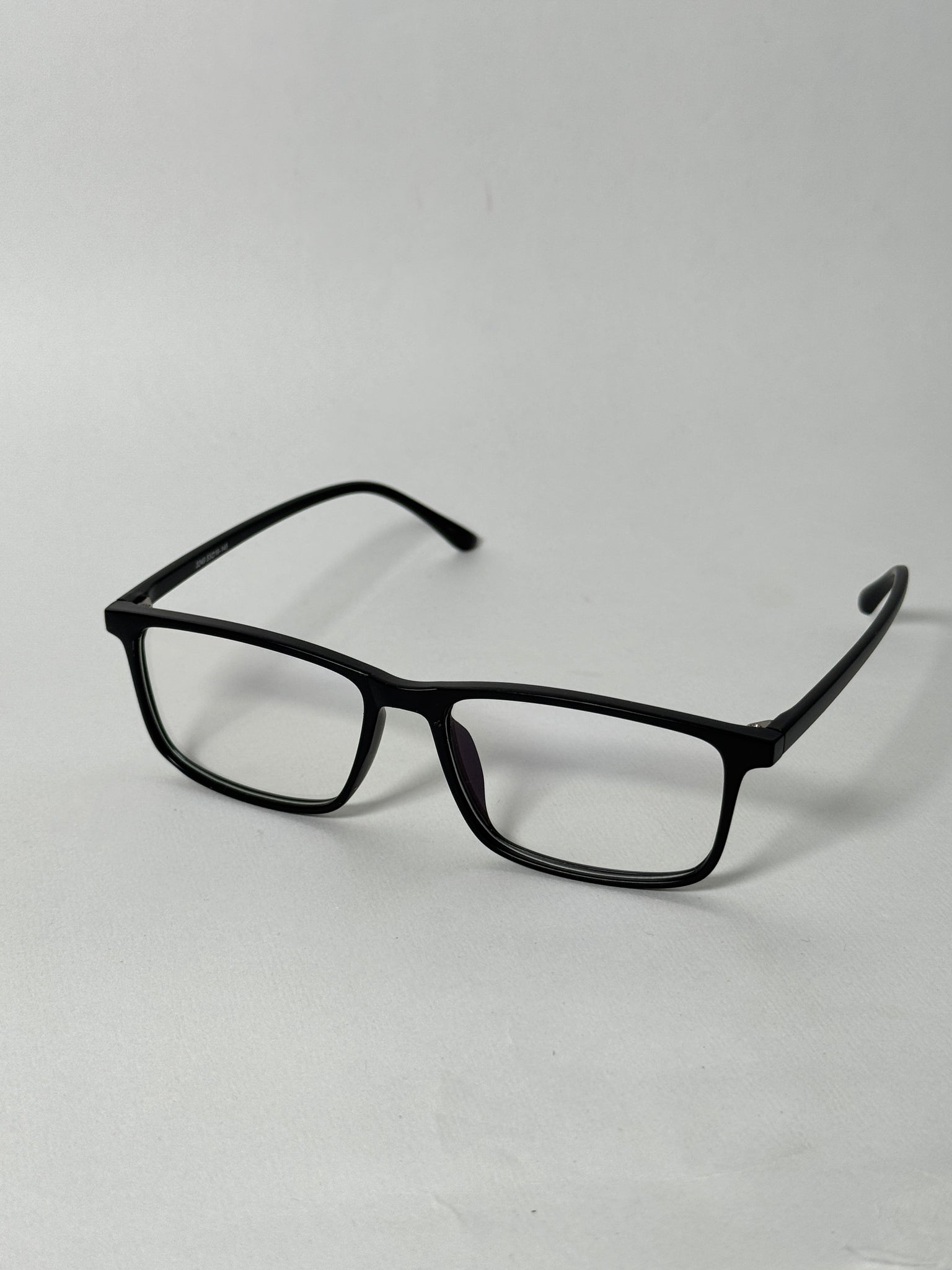 Vivian Frames