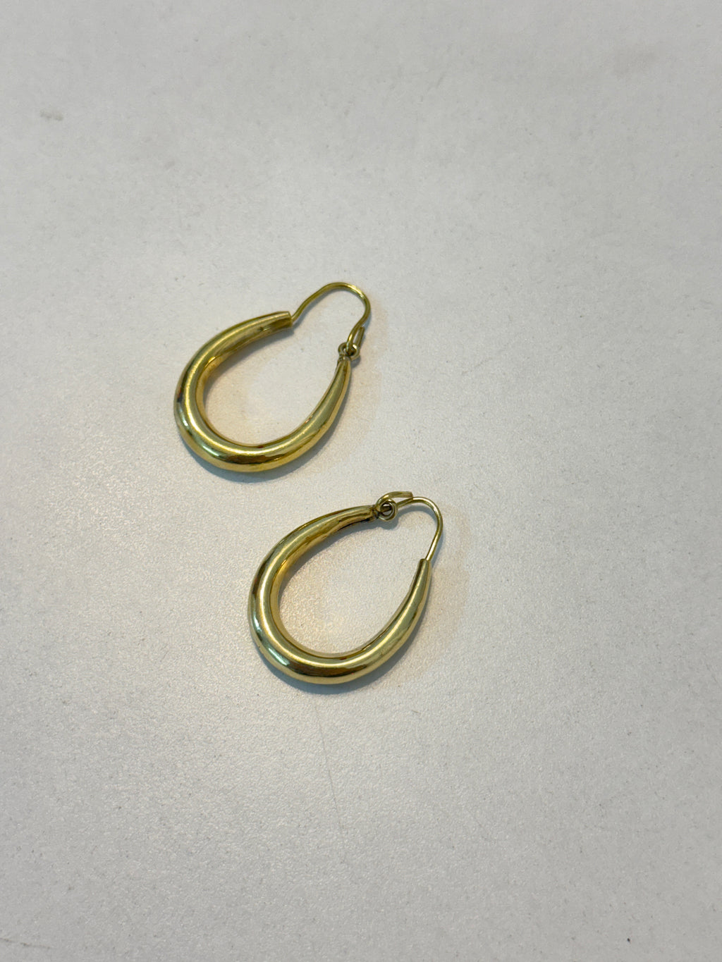 Celeste Hoops