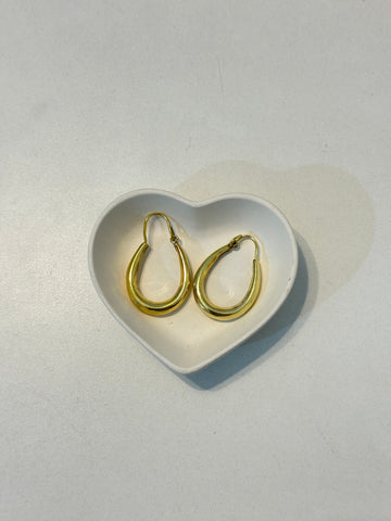 Celeste Hoops