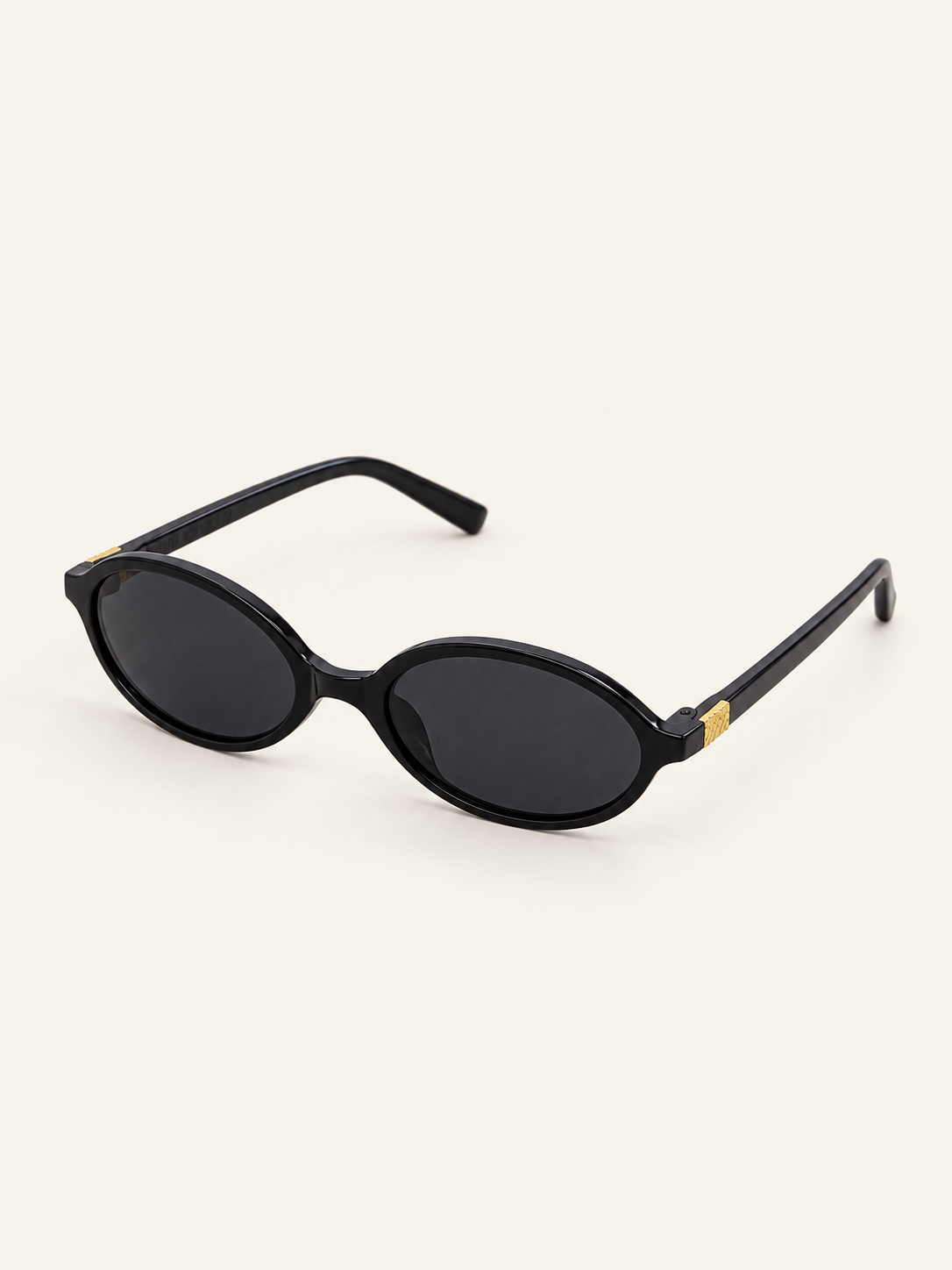 Maya Sunnies — Black, front angle view