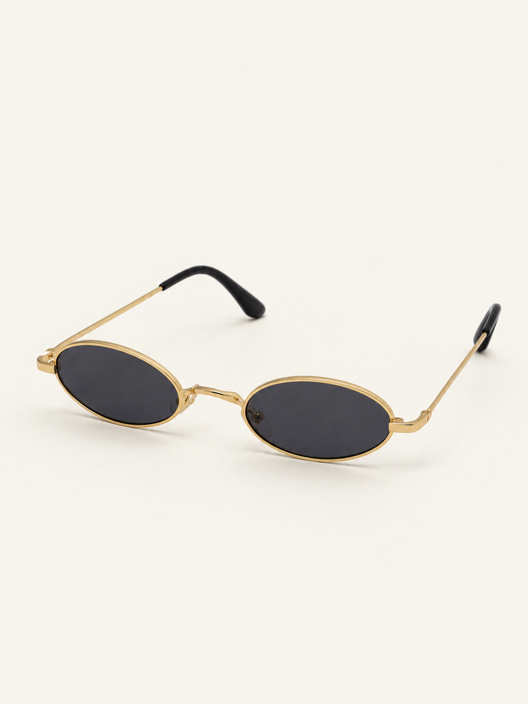 Oliver Sunnies — Gold Black, front angle view