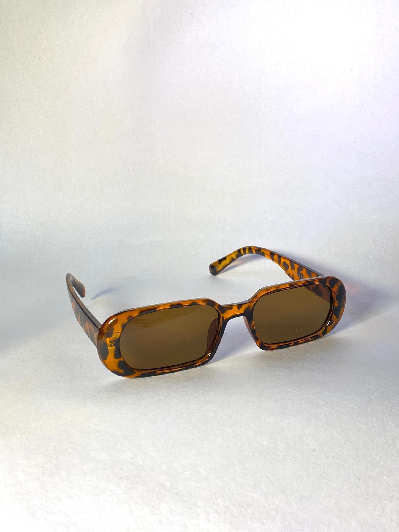 Ava Sunnies