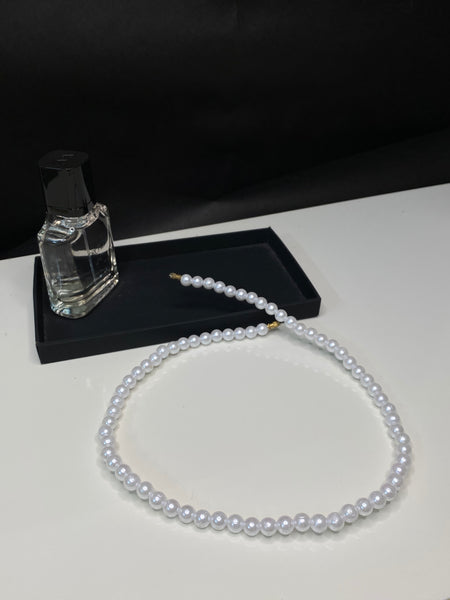 Pearly Pearl neckpiece